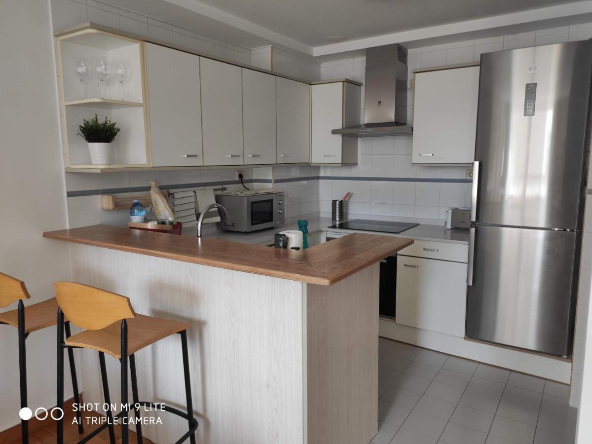 Luminoso Y Acogedor Apartamento En La Playa Олейрос Екстериор снимка